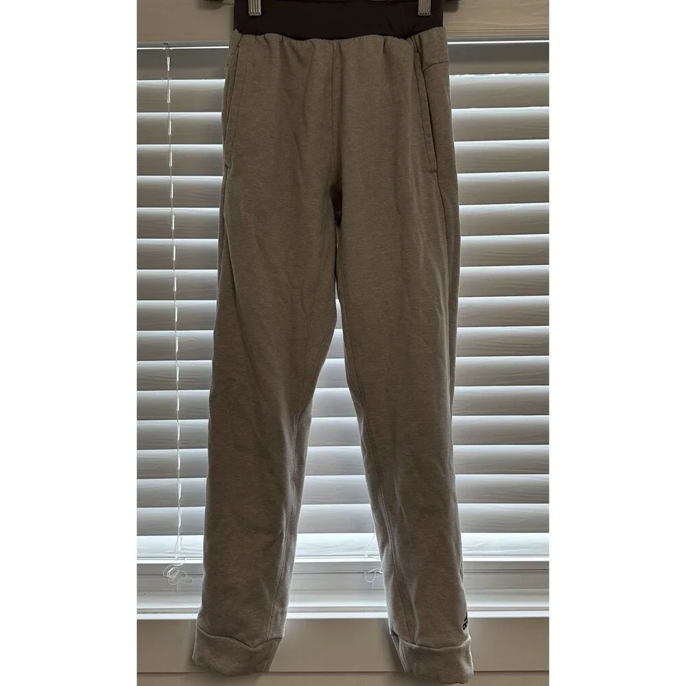 Adidas AEROREADY Jogger Sweatpants Mens XS Gray Athletic Training Lounge Pants